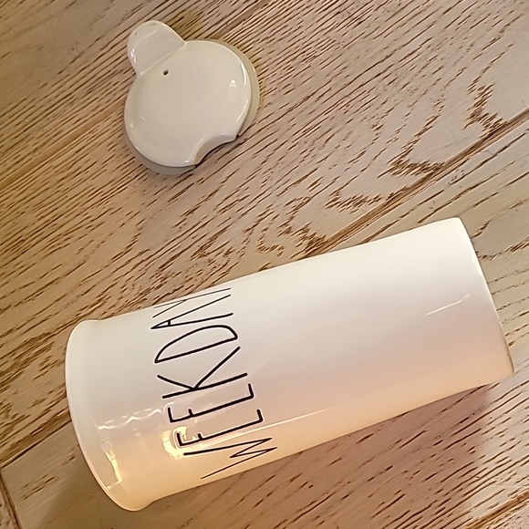 ☕️Rae Dunn WEEKDAY tall ceramic travel mug with lid - Picture 5 of 7
